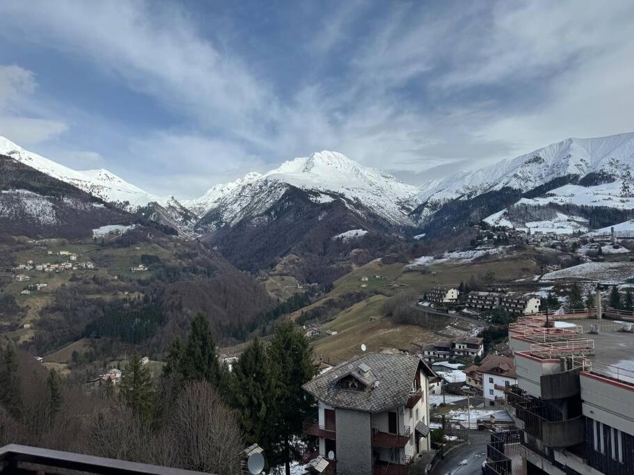 Suite Panoramica Casa Vacanza Di Alex G Oltre il Colle Eksteriør billede
